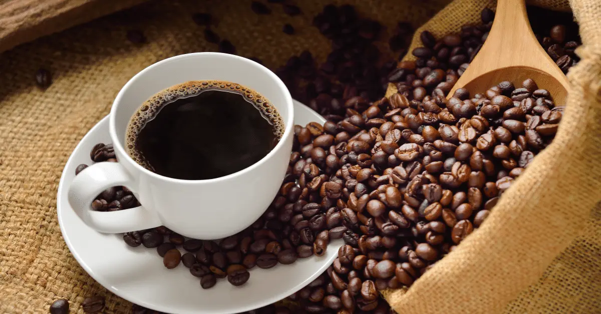 Why should you avoid drinking coffee on an empty stomach?